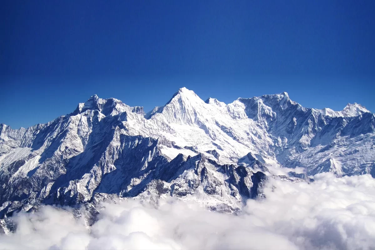 Why You Should Go For A Mountain Flight in Nepal?