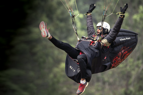 MASTERS OF THE SKY: NEPAL’S PARAGLIDING TEAM