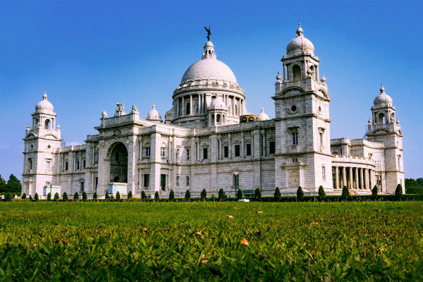 Stop Thinking and Just Aim for Kolkata | City That Captivates Soul